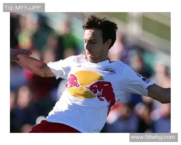 足球球星睡姿大揭秘 每一位球员的独特睡觉方式竟然如此有趣